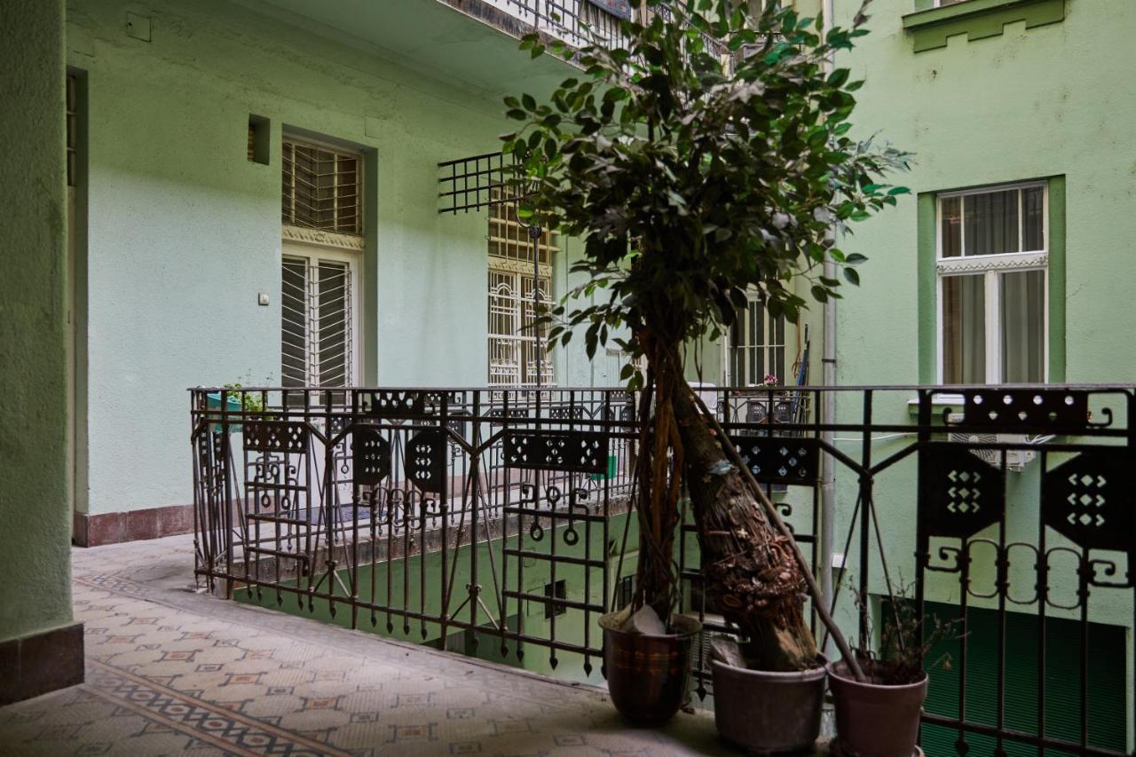 Wesselenyi 8 Great Synagogue Apartment Budapest Bagian luar foto